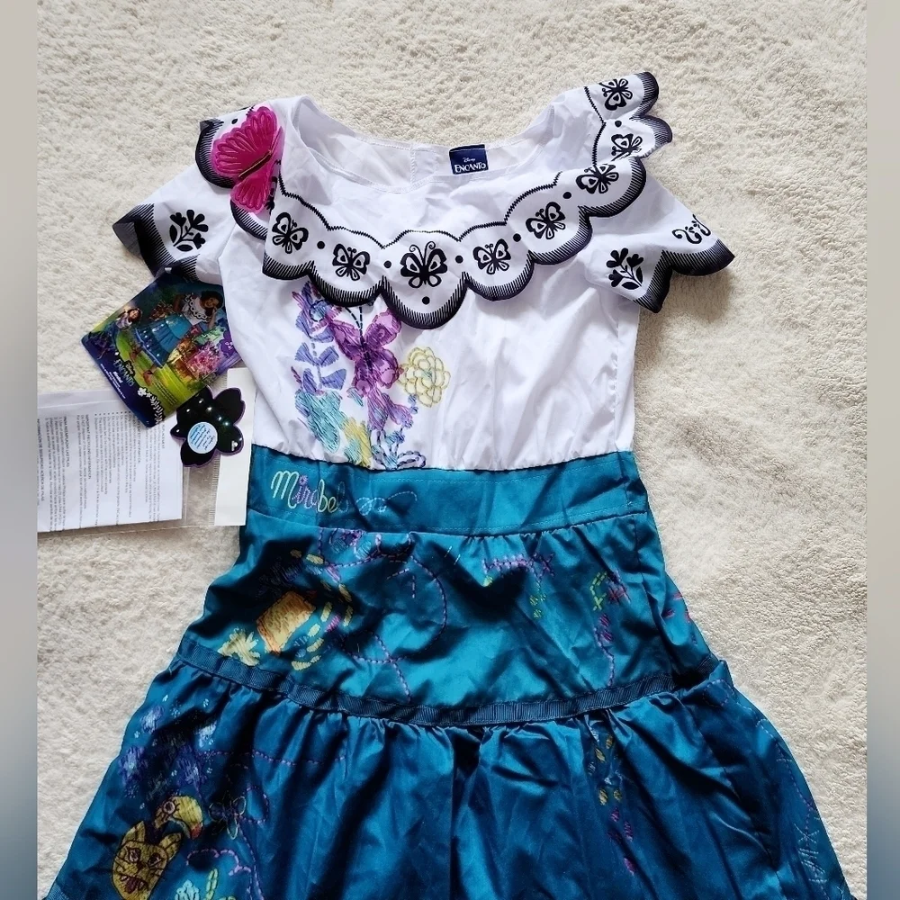 New big girl Disney Encanto Mirabel dress / outfit/ Halloween costume size 7/8